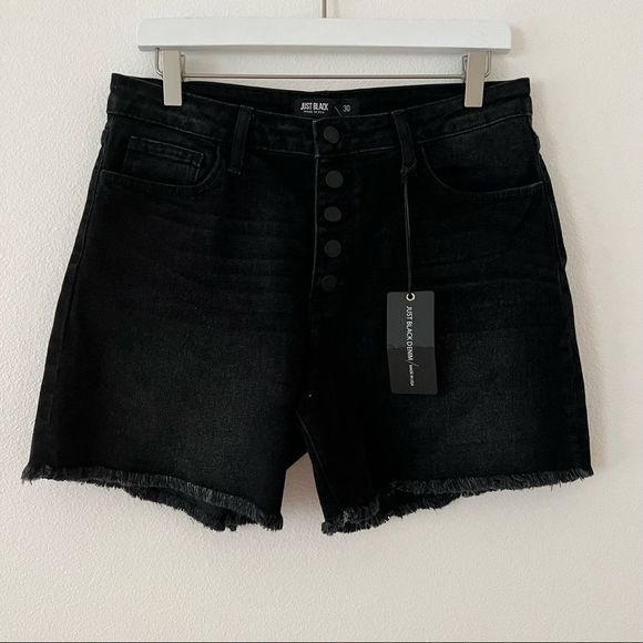 Just Black Tyra High Rise Button Front Roll Cuff Shorts - Picture 3 of 7